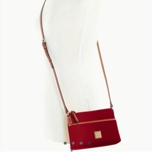 Dooney & Bourke “Ginger” crossbody in Terracotta pebbled grain leather!